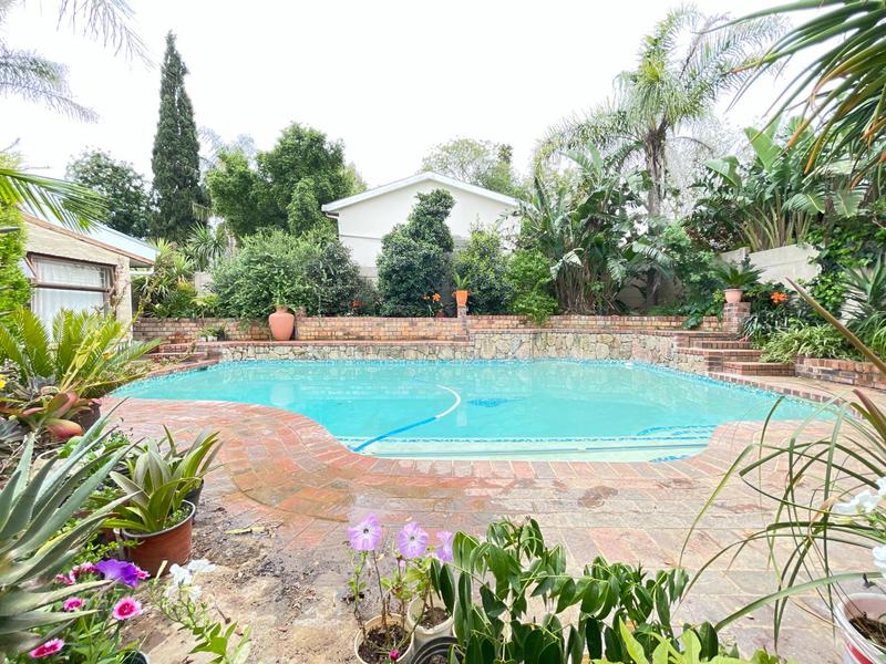 5 Bedroom Property for Sale in Amandelrug Western Cape